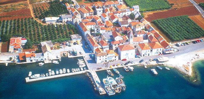 Apartmani Mane Trogir Exterior foto